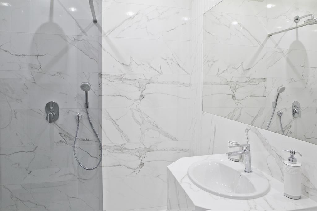 Elegant City Center Apartment 7A Krakau Buitenkant foto